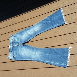 Women's Kancan Flare Leg Stretch Jeans 32